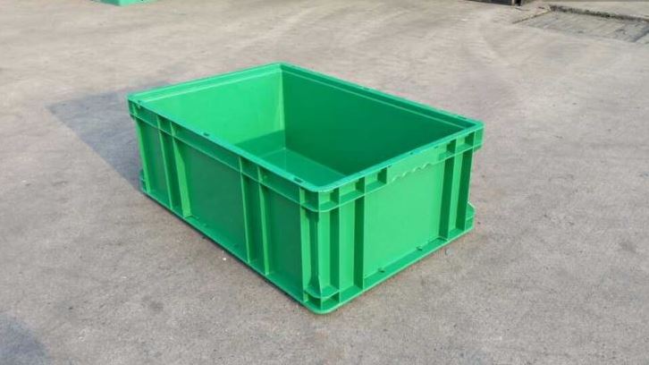 Kích thước nhỏ của thùng nhựa
